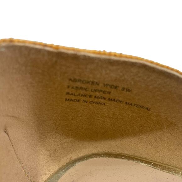 Andiamo pointed toe flats mustard colored with rhinestones Sz 8 - Picture 5 of 5